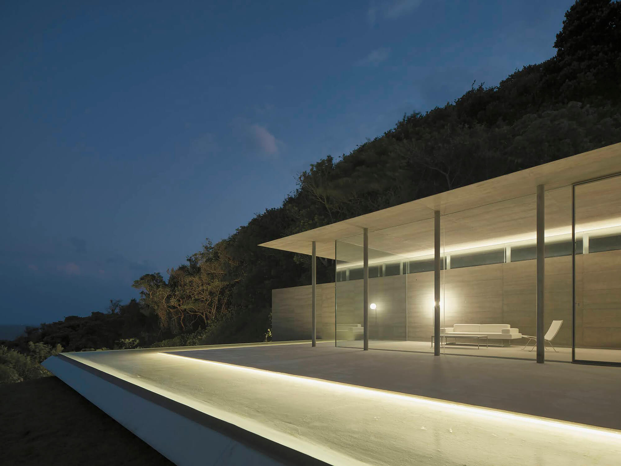 沖縄に別荘を持つ_3